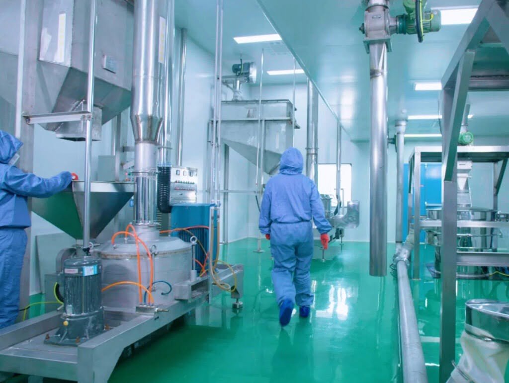 Silicone factory9